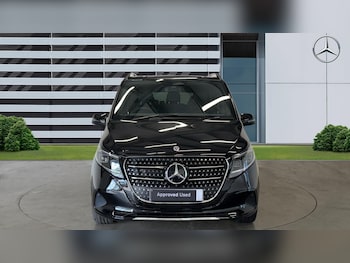 Used Mercedes-Benz V-Class 2024 for sale - 75919444: Photo