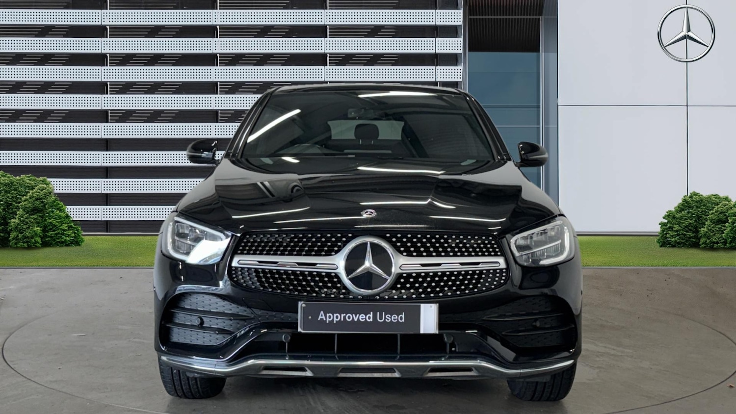 Used Mercedes-Benz GLC 2019 for sale - 76693217: Photo 3