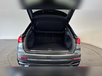 Used Audi Q3 2022 for sale - 78881883: Photo