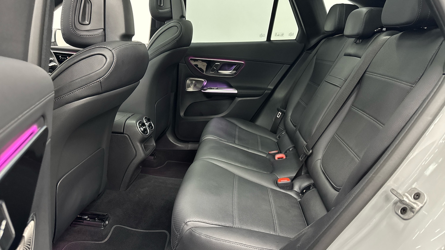 Used Mercedes-Benz GLC 2024 for sale - 76960672: Photo 16