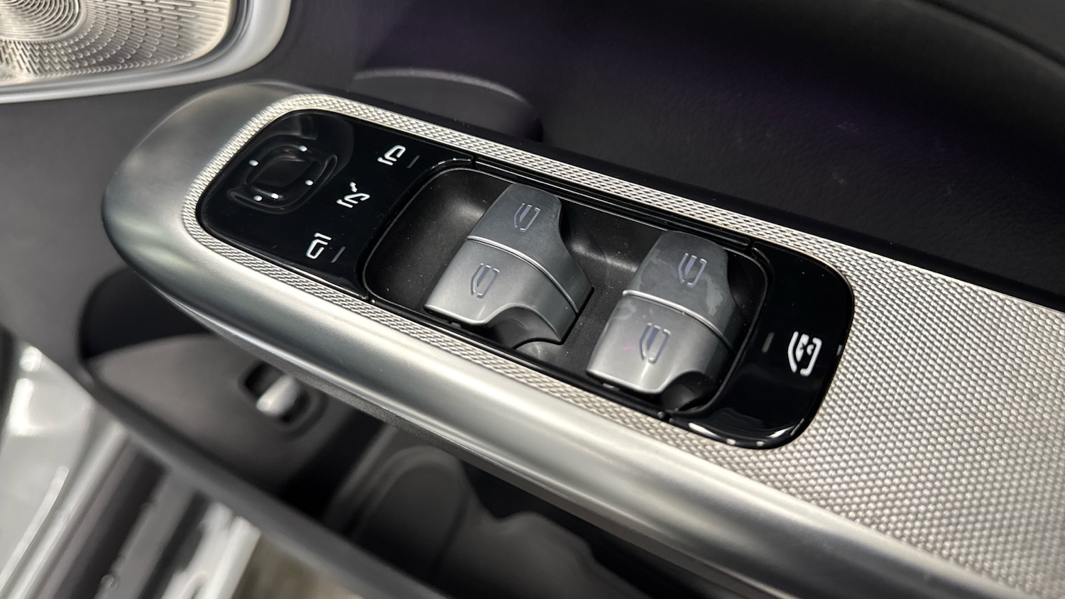 Used Mercedes-Benz GLC 2024 for sale - 76960672: Photo 25