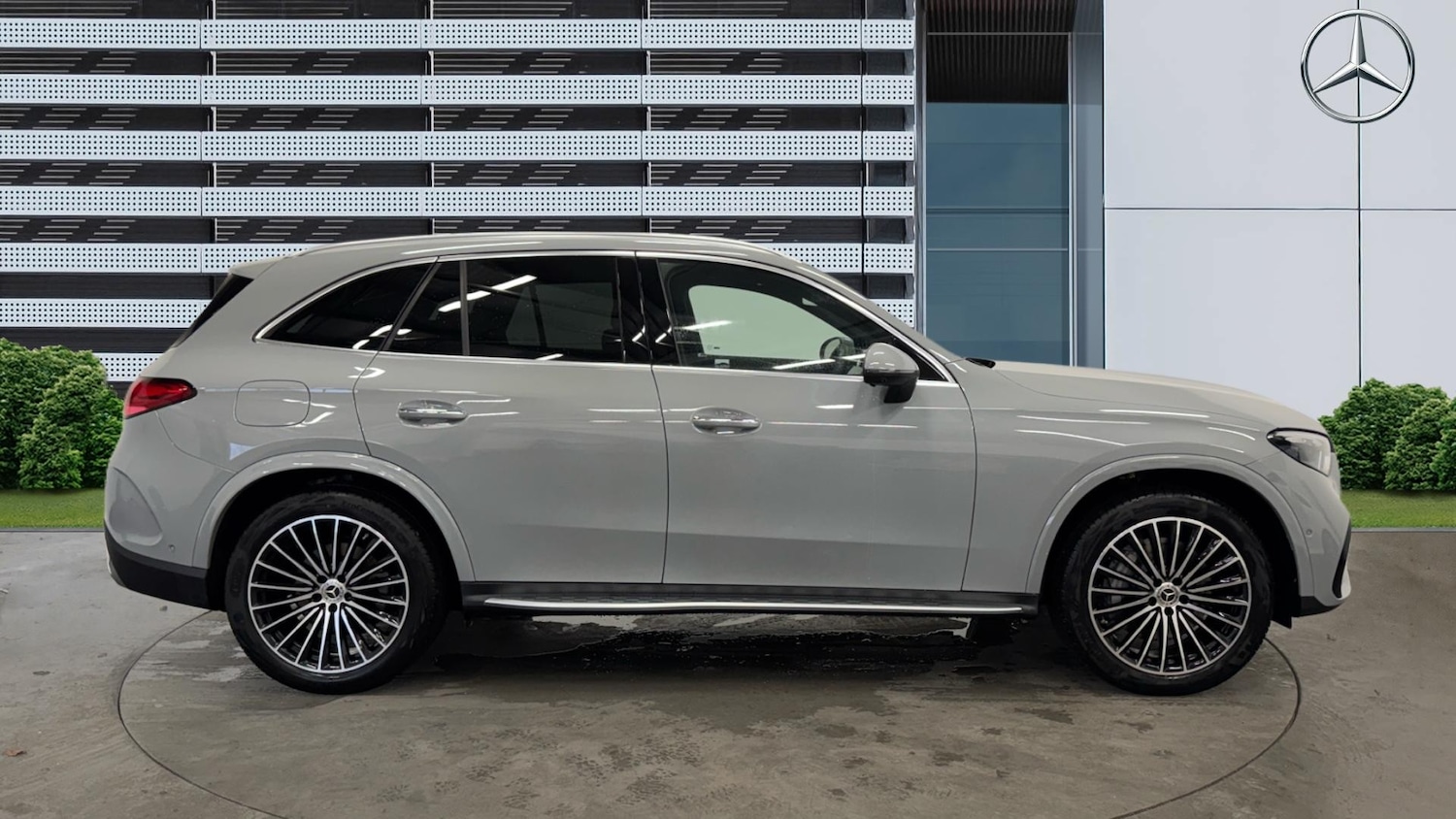 Used Mercedes-Benz GLC 2024 for sale - 76960672: Photo 5