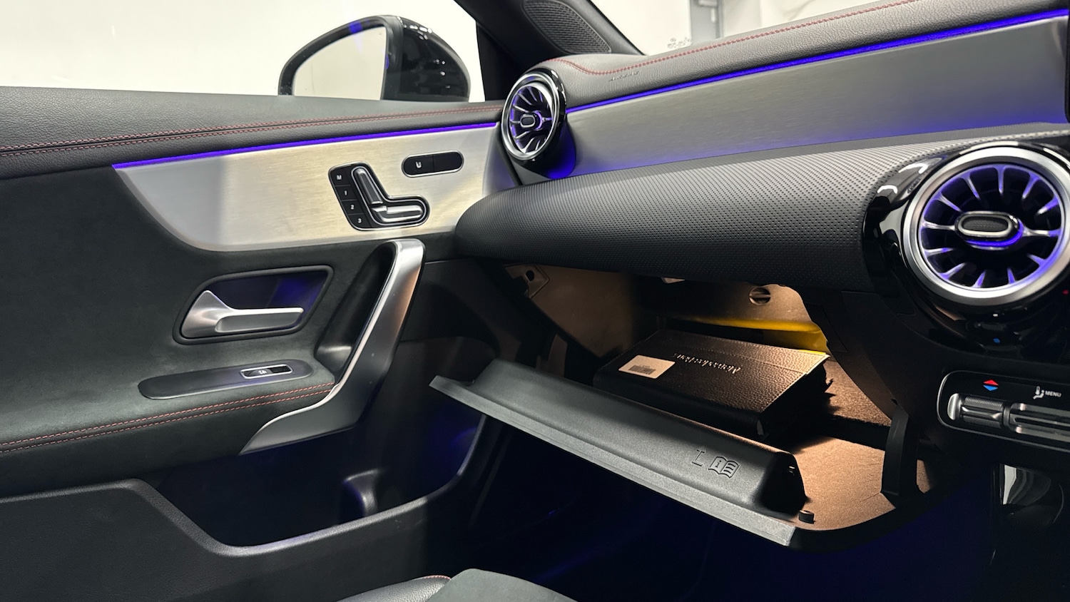 Used Mercedes-Benz CLA 2023 for sale - 76428603: Photo 36