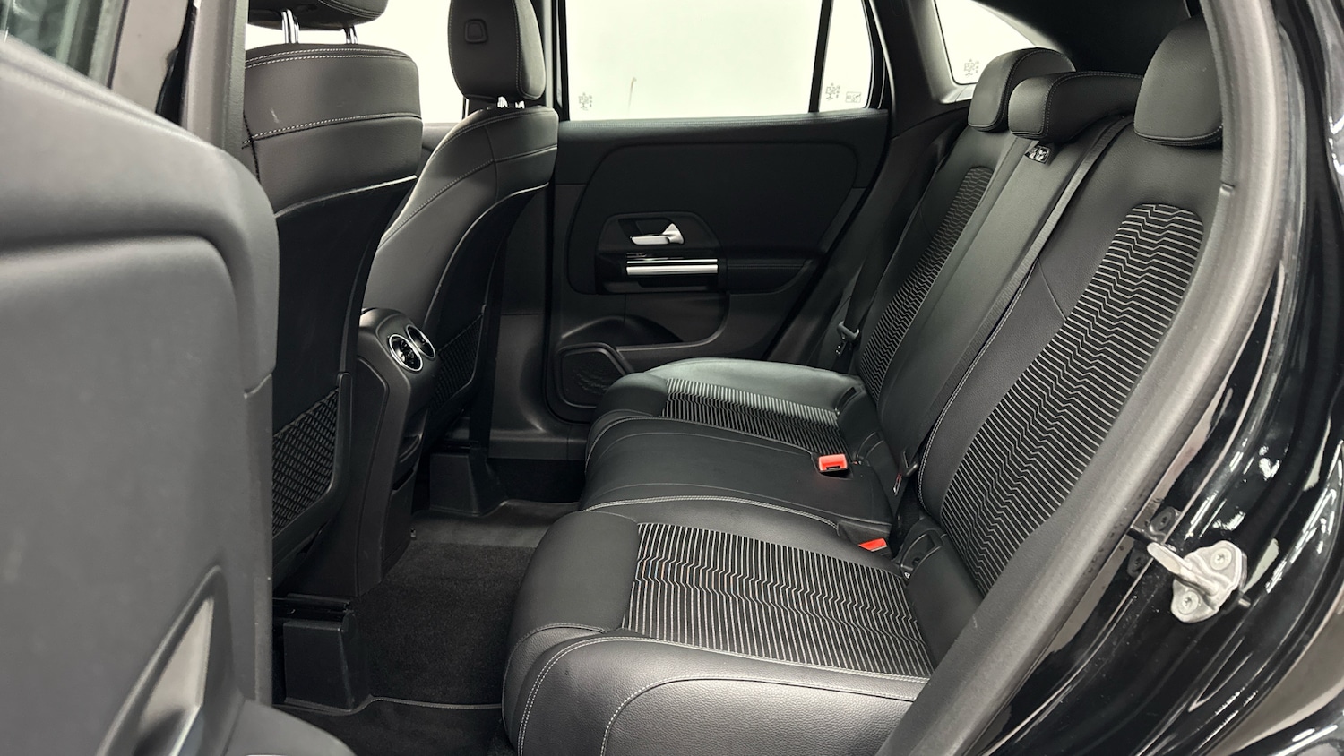 Used Mercedes-Benz GLA 2020 for sale - 76627809: Photo 16