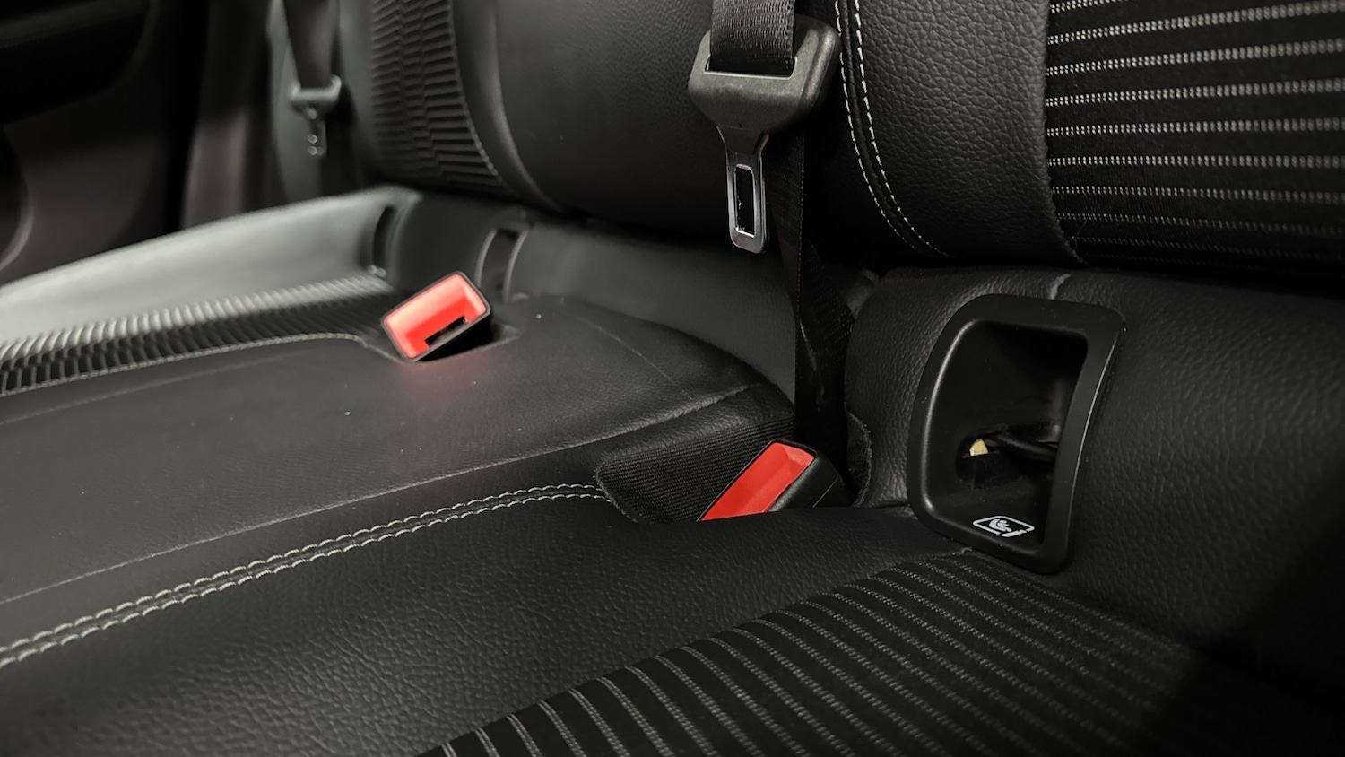 Used Mercedes-Benz GLA 2020 for sale - 76627809: Photo 17