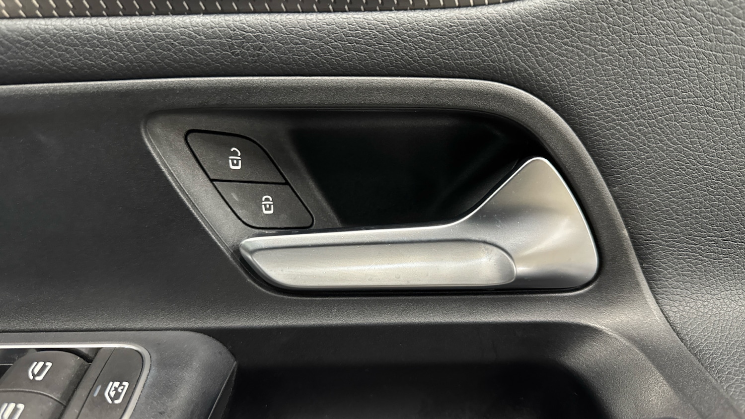 Used Mercedes-Benz GLA 2020 for sale - 76627809: Photo 25