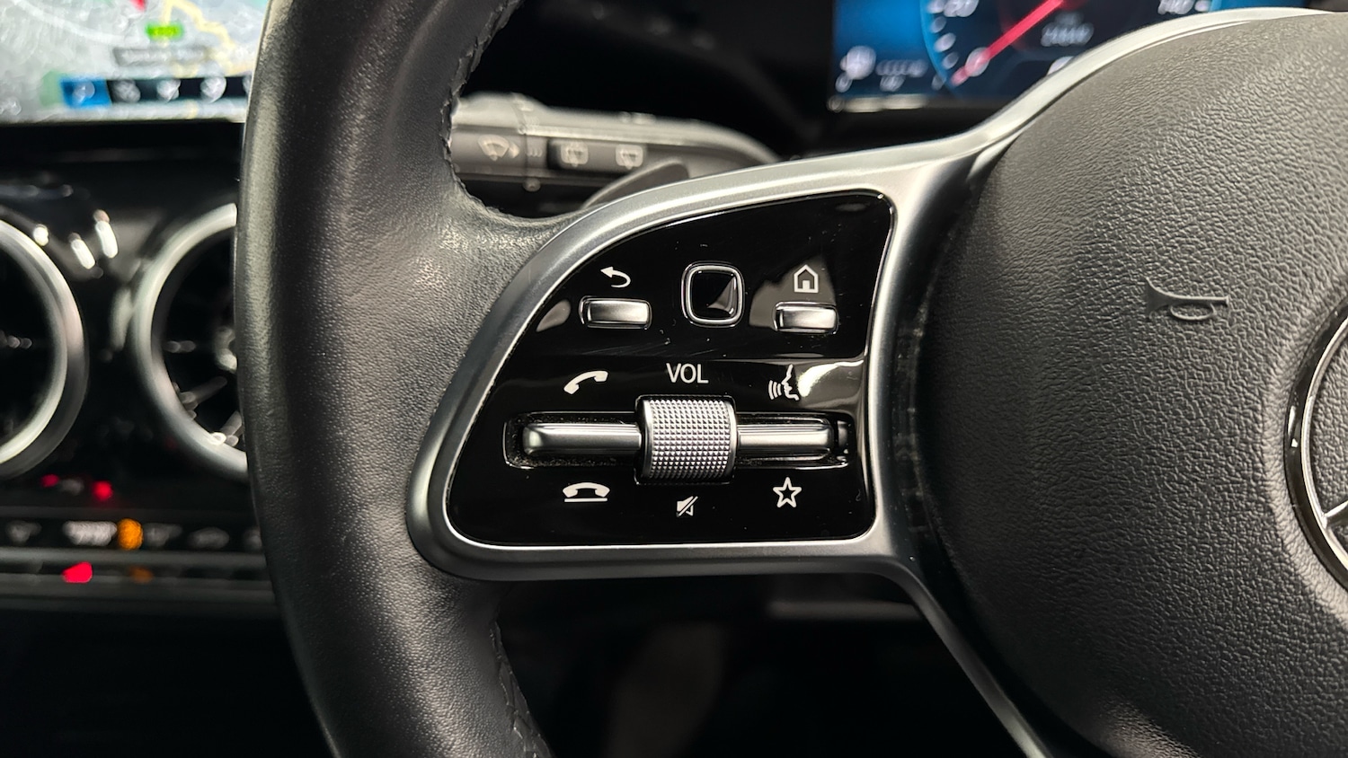 Used Mercedes-Benz GLA 2020 for sale - 76627809: Photo 29