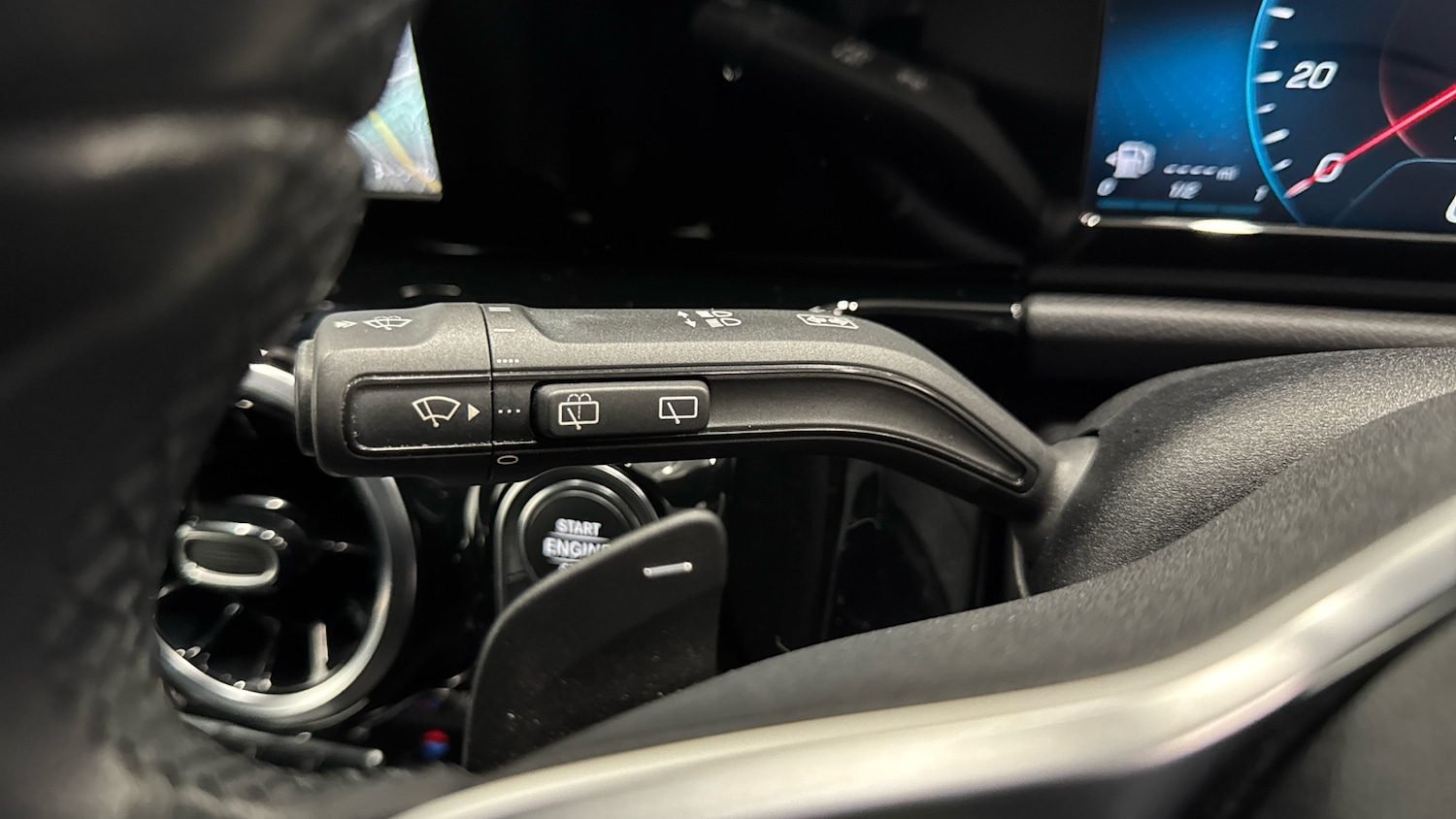 Used Mercedes-Benz GLA 2020 for sale - 76627809: Photo 31