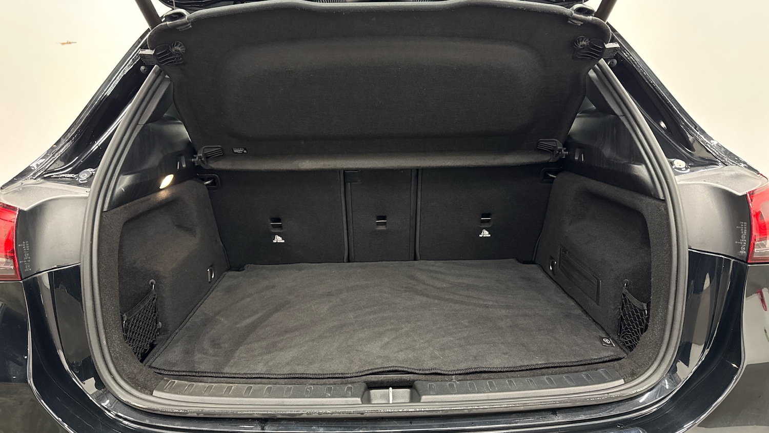 Used Mercedes-Benz GLA 2020 for sale - 76627809: Photo 4