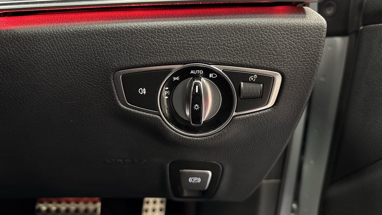 Used Mercedes-Benz CLS 2018 for sale - 76734382: Photo 28