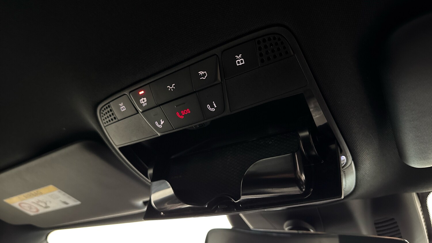 Used Mercedes-Benz CLS 2018 for sale - 76734382: Photo 37