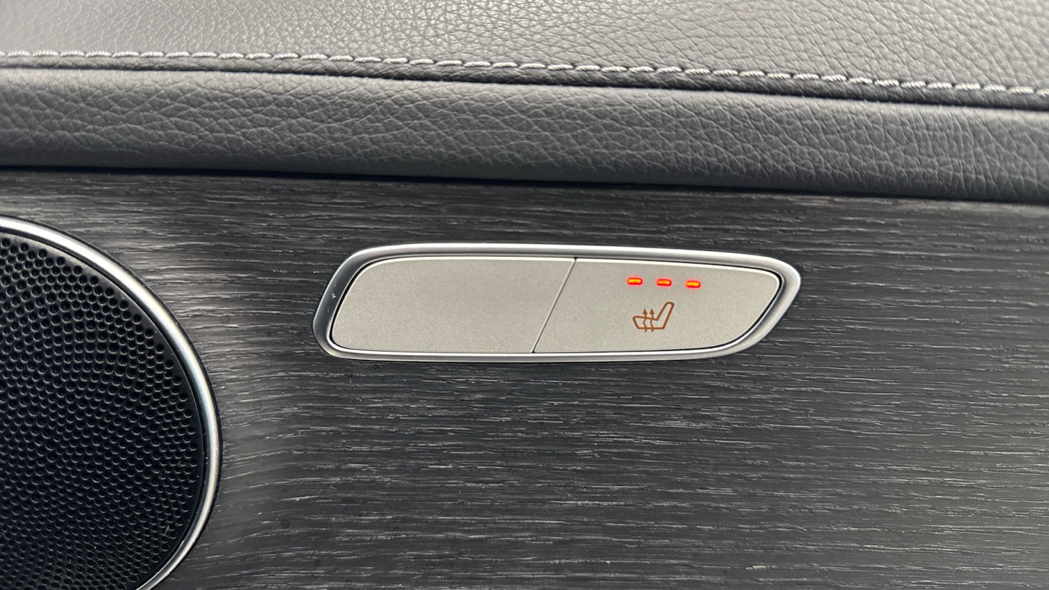 Used Mercedes-Benz GLC 2019 for sale - 76418144: Photo 24