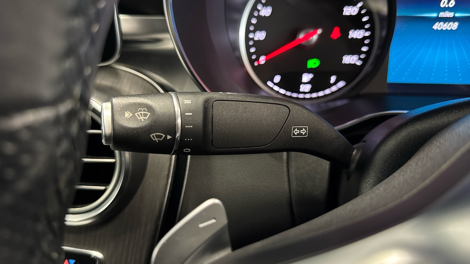 Used Mercedes-Benz GLC 2019 for sale - 76418144: Photo 31