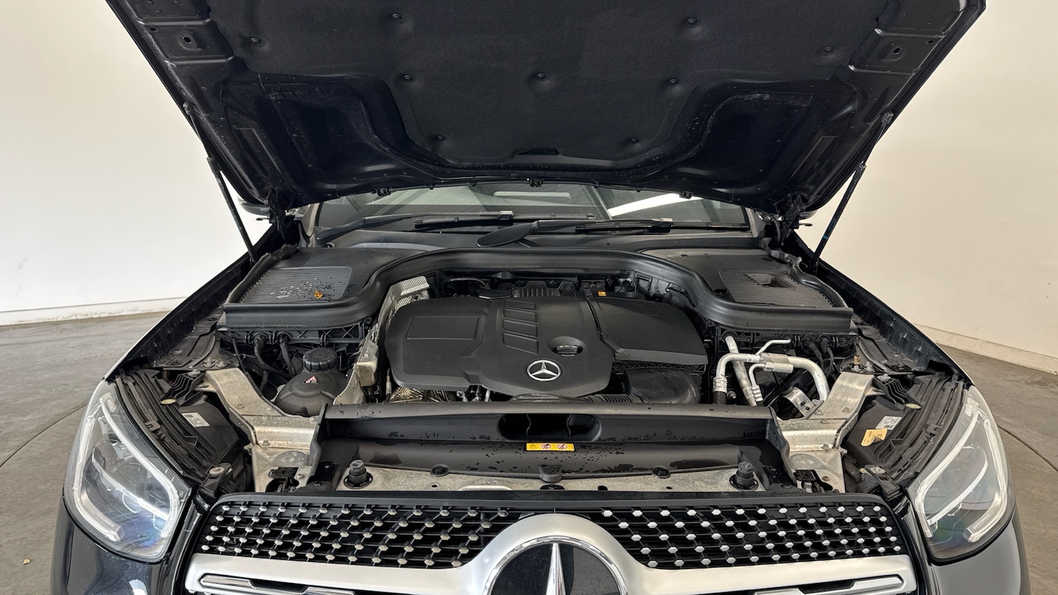 Used Mercedes-Benz GLC 2019 for sale - 76418144: Photo 8