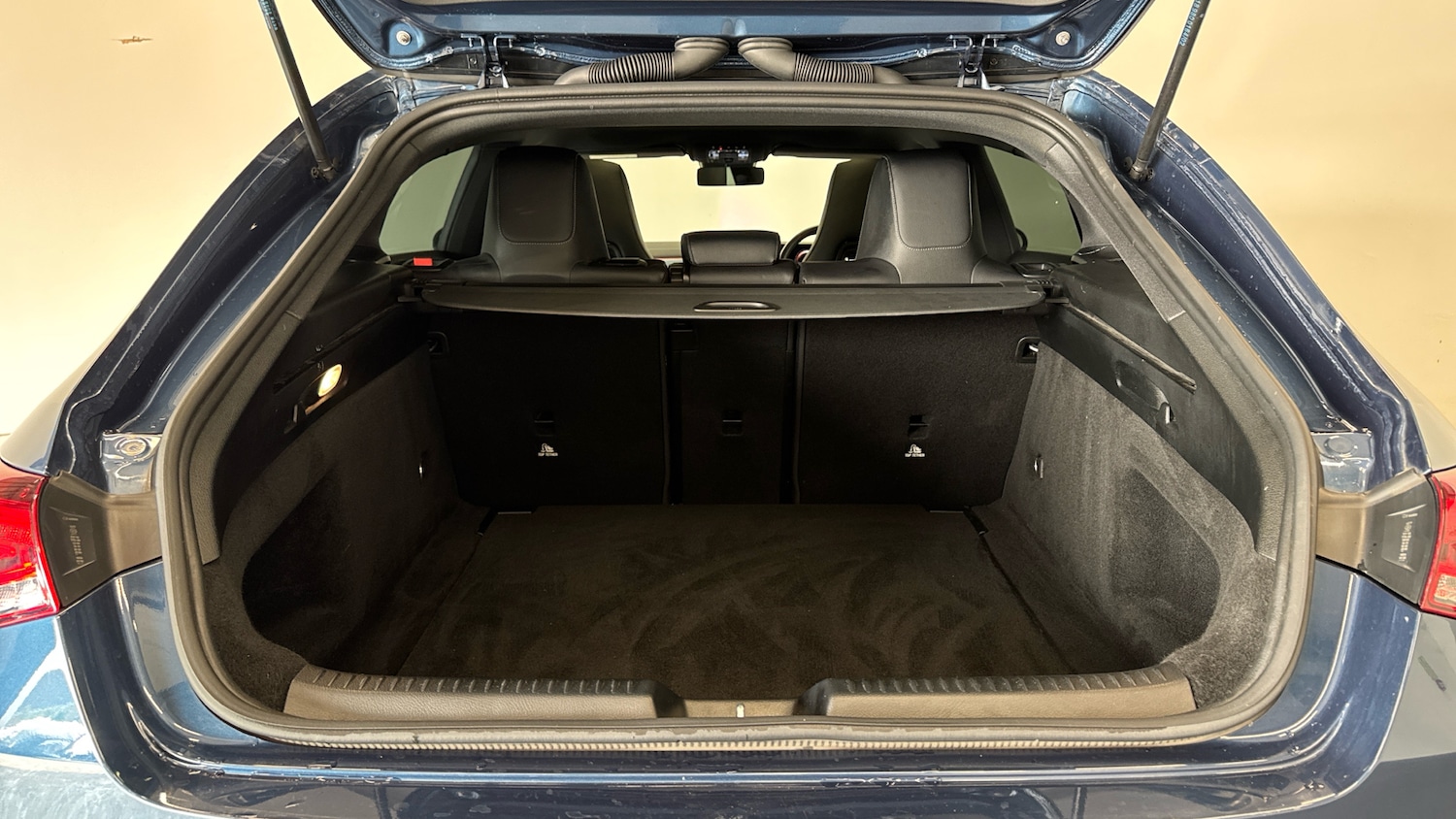 Used Mercedes-Benz CLA 2022 for sale - 78039175: Photo 4