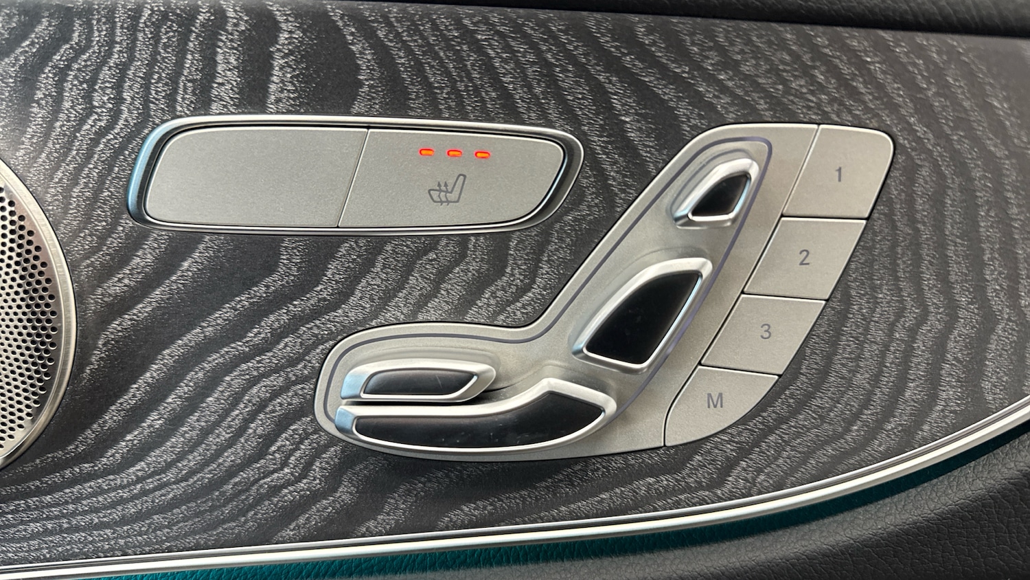 Used Mercedes-Benz E-Class 2023 for sale - 75995675: Photo 24