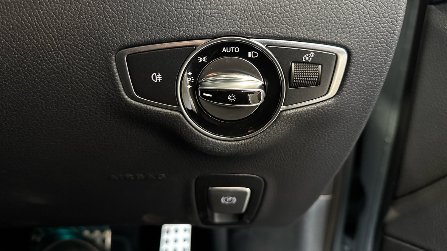 Used Mercedes-Benz E-Class 2023 for sale - 75995675: Photo 28