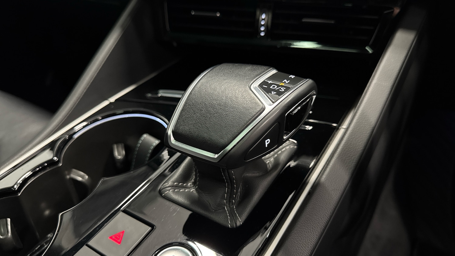 Used Volkswagen Touareg 2021 for sale - 76464341: Photo 13