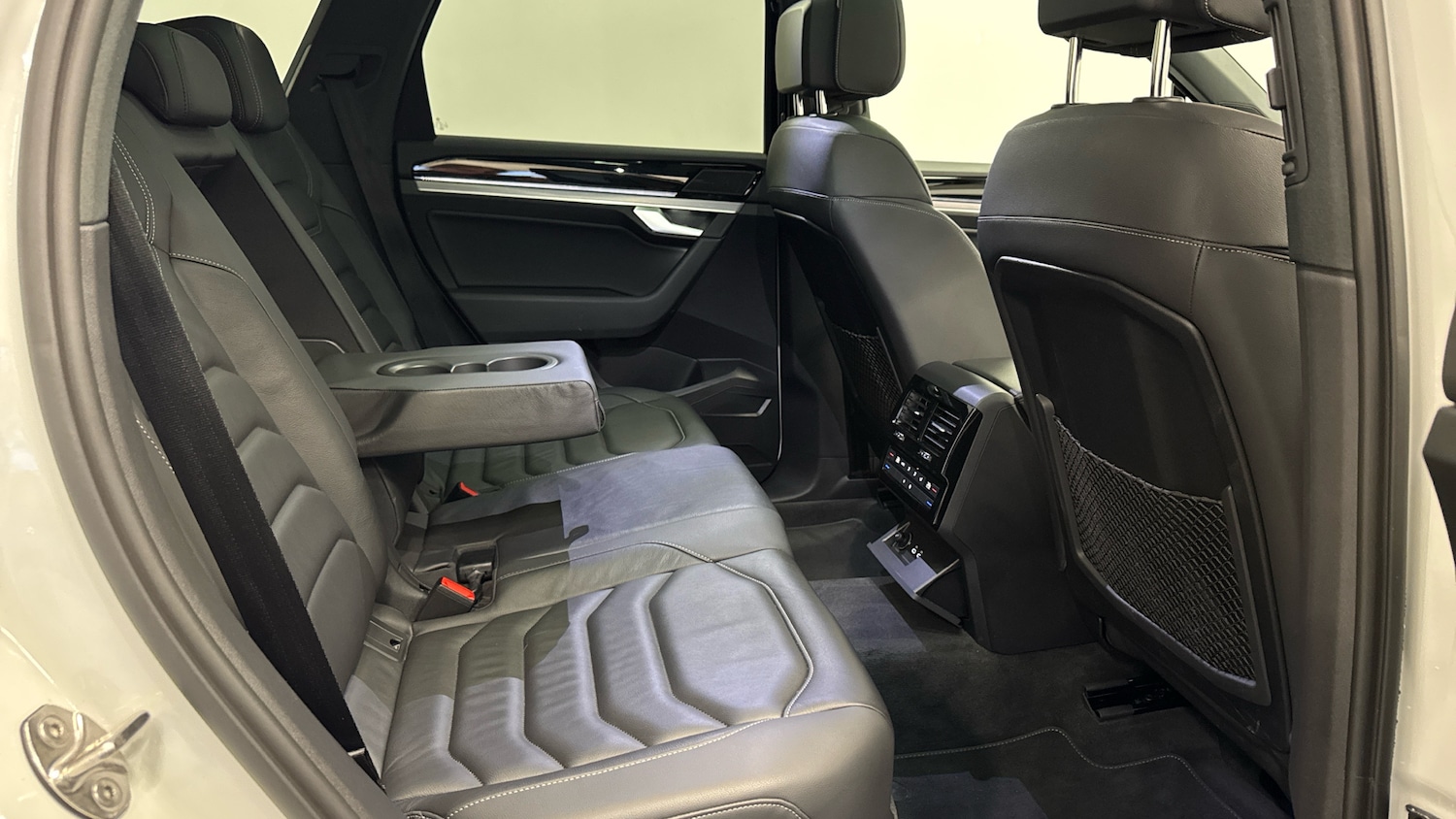 Used Volkswagen Touareg 2021 for sale - 76464341: Photo 23