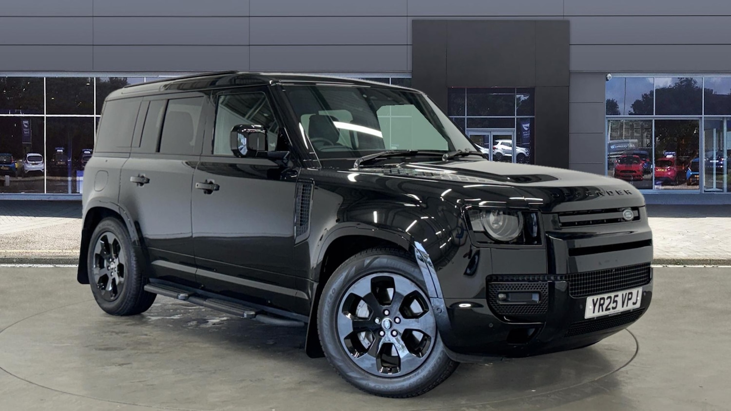 Used Land Rover Defender 2025 for sale - 76413255: Photo 1