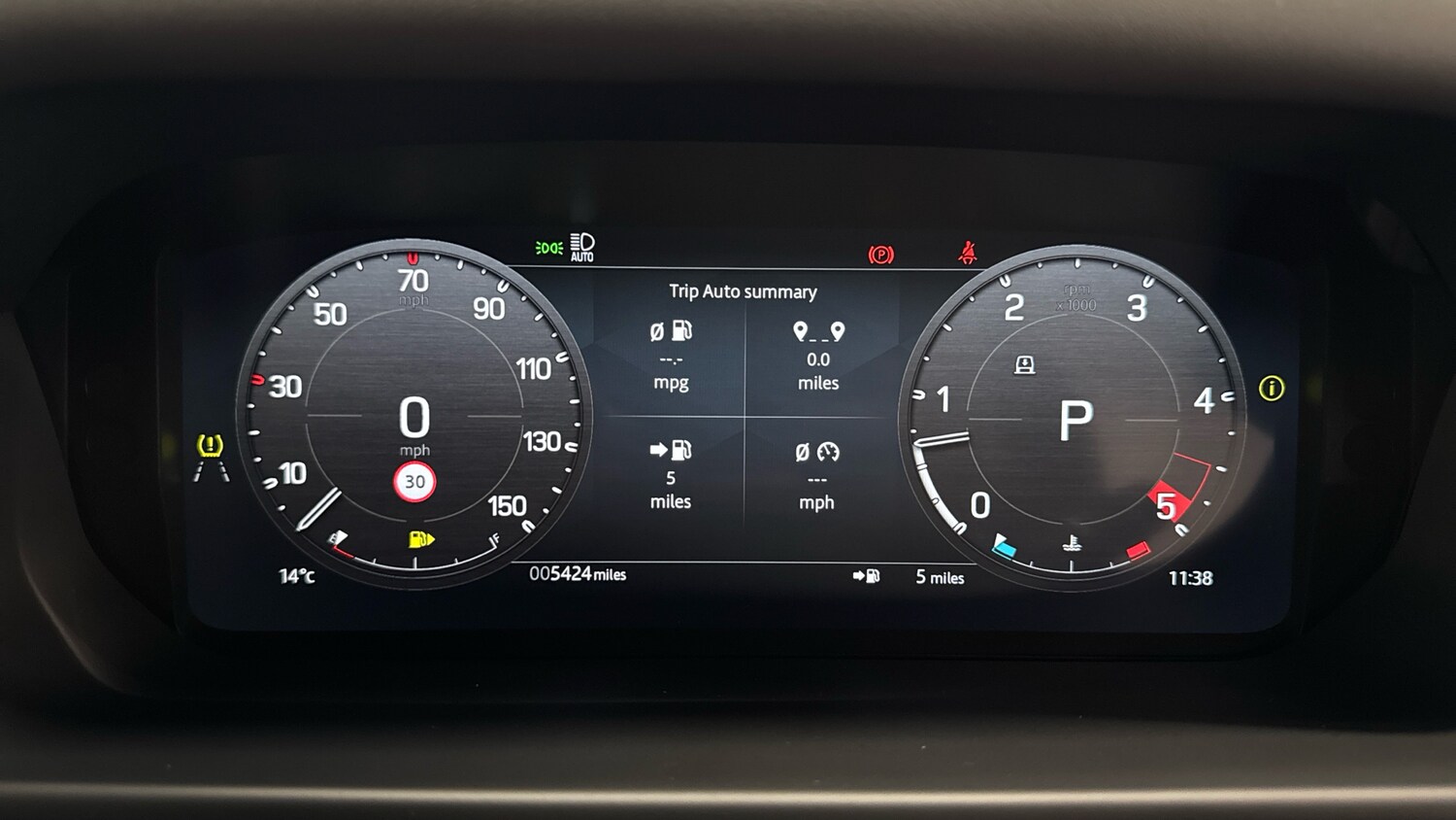 Used Land Rover Defender 2025 for sale - 76413255: Photo 18