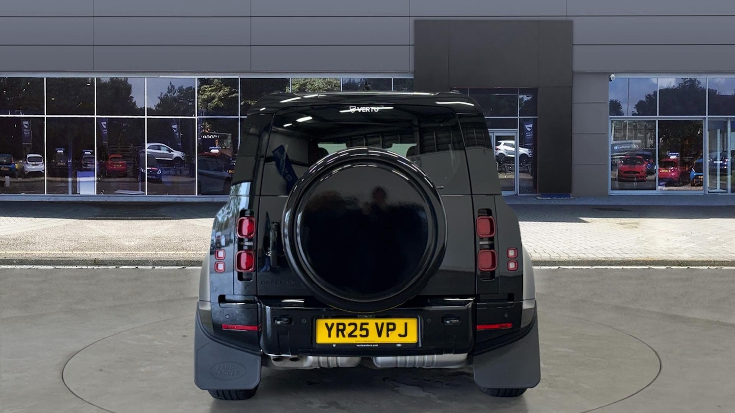 Used Land Rover Defender 2025 for sale - 76413255: Photo 6