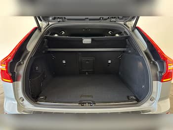 Used Volvo XC60 2024 for sale - 79429497: Photo