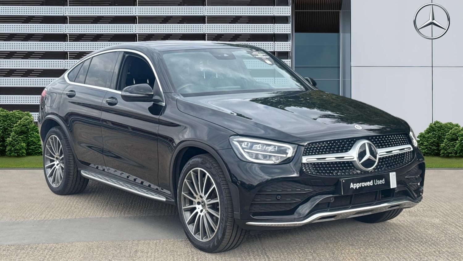 Used Mercedes-Benz GLC 2023 for sale - 76449502: Photo 1