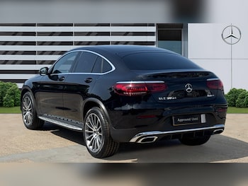 Used Mercedes-Benz GLC 2023 for sale - 76449502: Photo