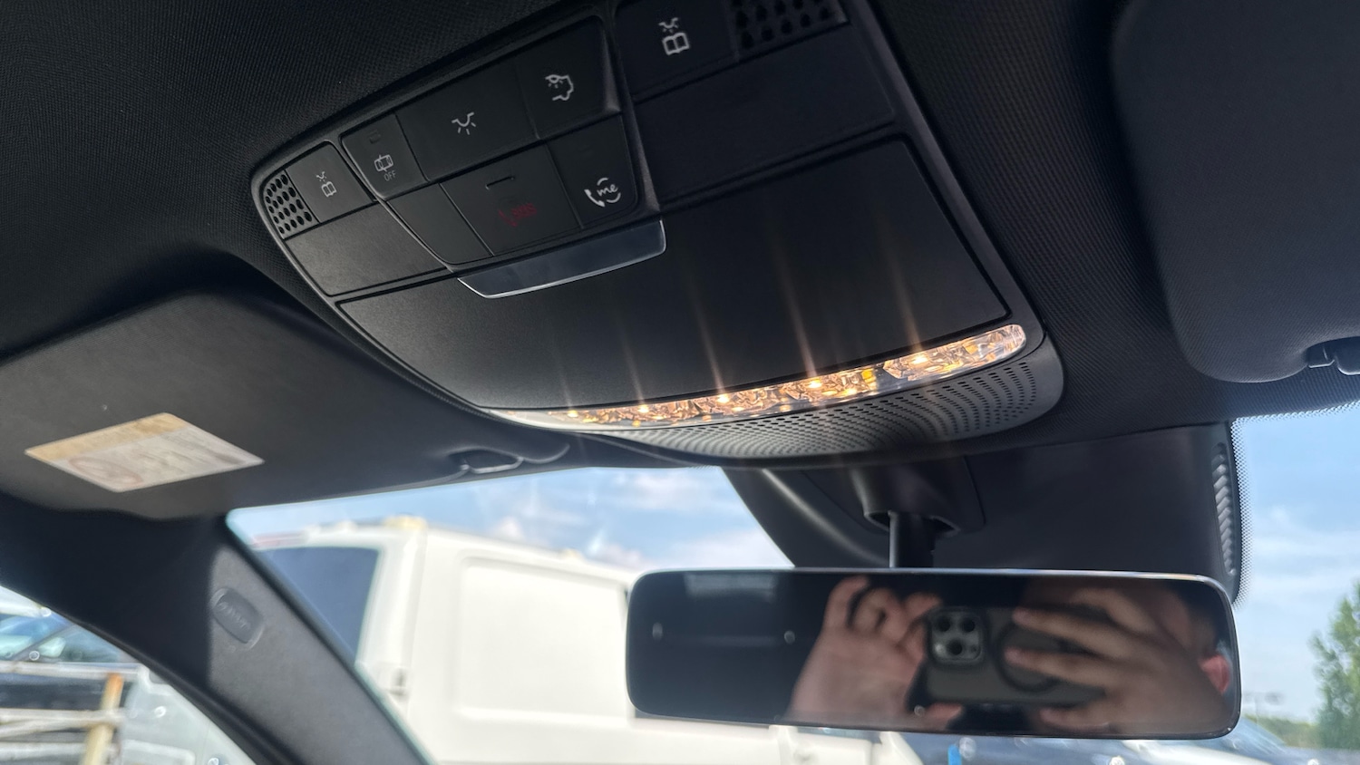 Used Mercedes-Benz GLC 2023 for sale - 76449502: Photo 35