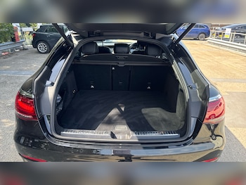 Used Mercedes-Benz GLC 2023 for sale - 76449502: Photo