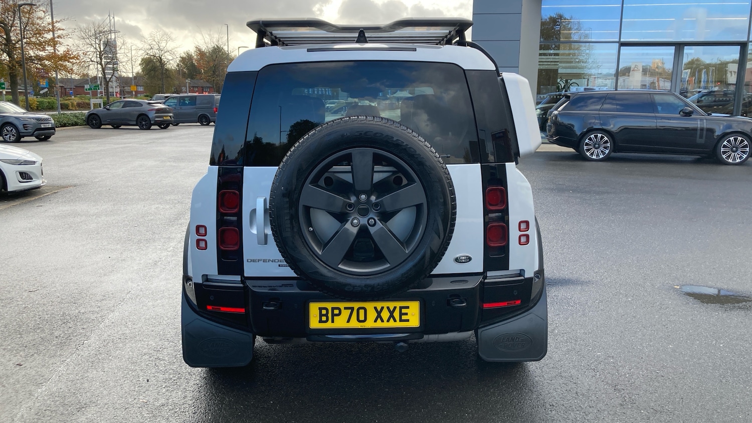 Used Land Rover Defender 2021 for sale - 77353532: Photo 38