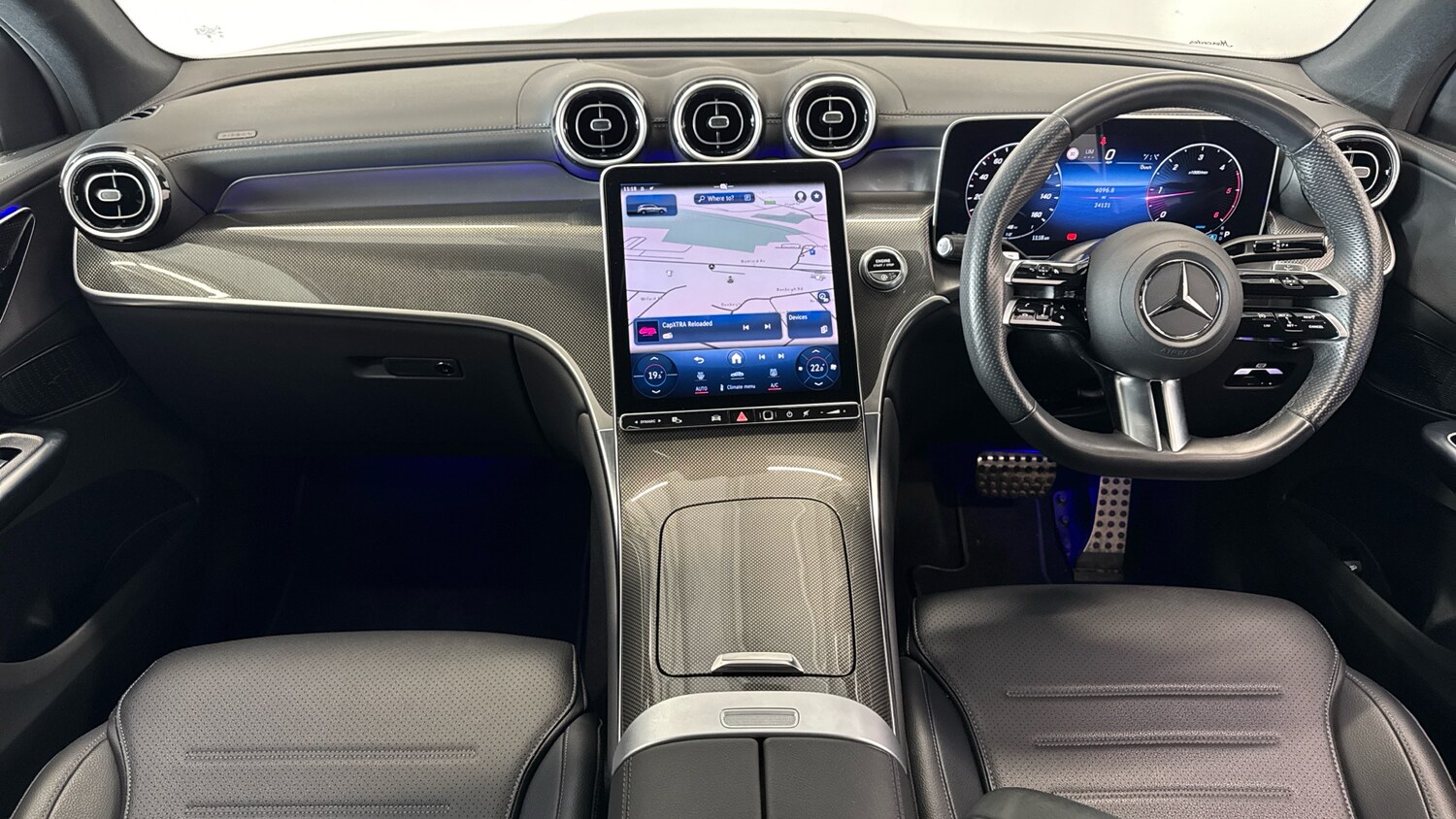 Used Mercedes-Benz GLC 2023 for sale - 78025231: Photo 10