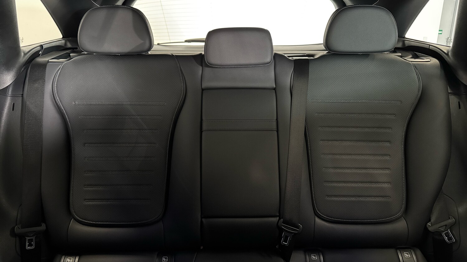 Used Mercedes-Benz GLC 2023 for sale - 78025231: Photo 15