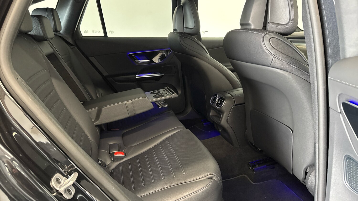 Used Mercedes-Benz GLC 2023 for sale - 78025231: Photo 22