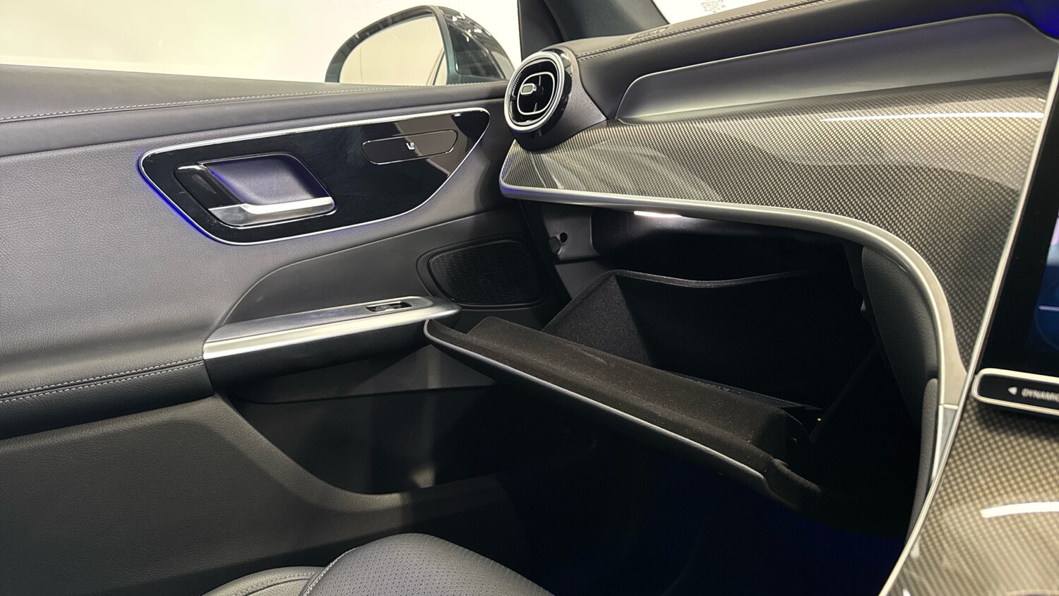 Used Mercedes-Benz GLC 2023 for sale - 78025231: Photo 33