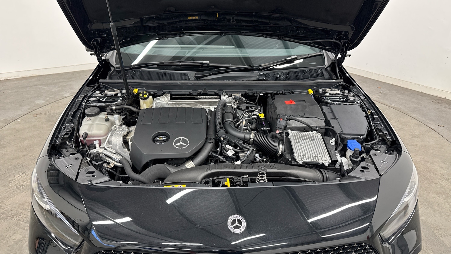 Used Mercedes-Benz A-Class 2023 for sale - 77902322: Photo 8