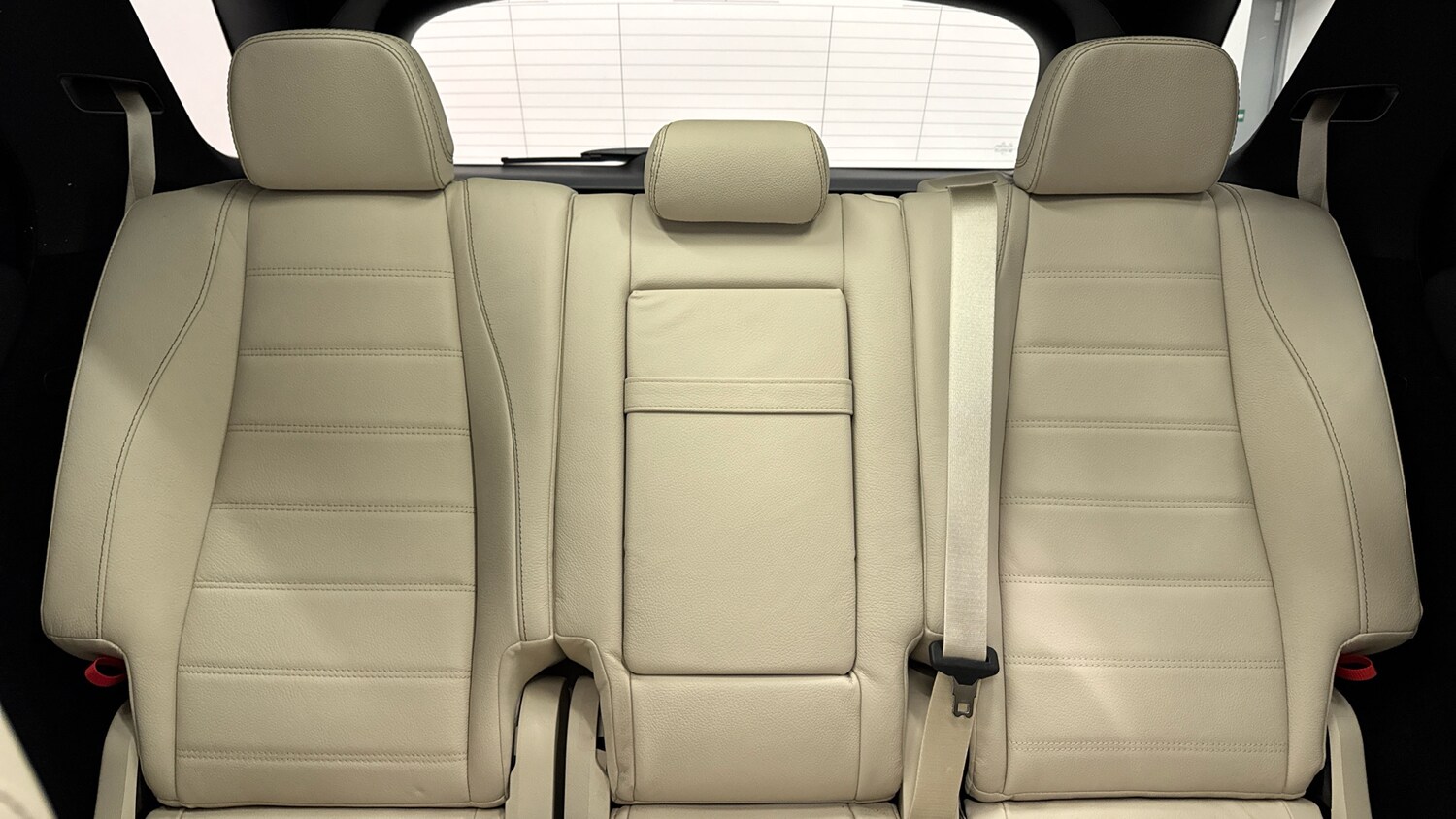 Used Mercedes-Benz GLE 2025 for sale - 77340289: Photo 15