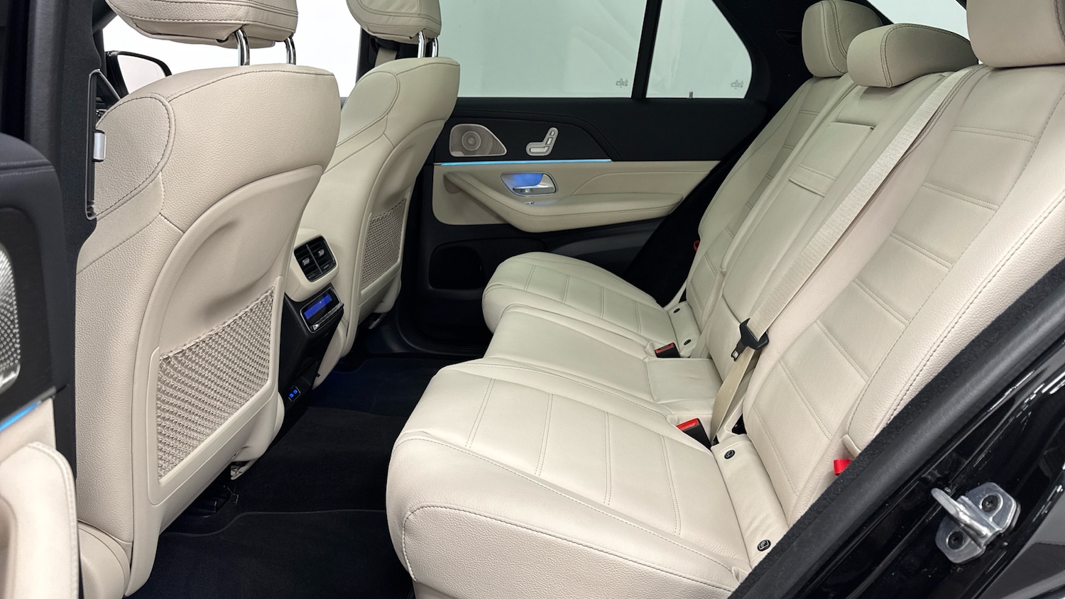 Used Mercedes-Benz GLE 2025 for sale - 77340289: Photo 16