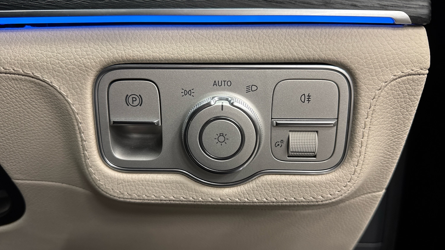 Used Mercedes-Benz GLE 2025 for sale - 77340289: Photo 28