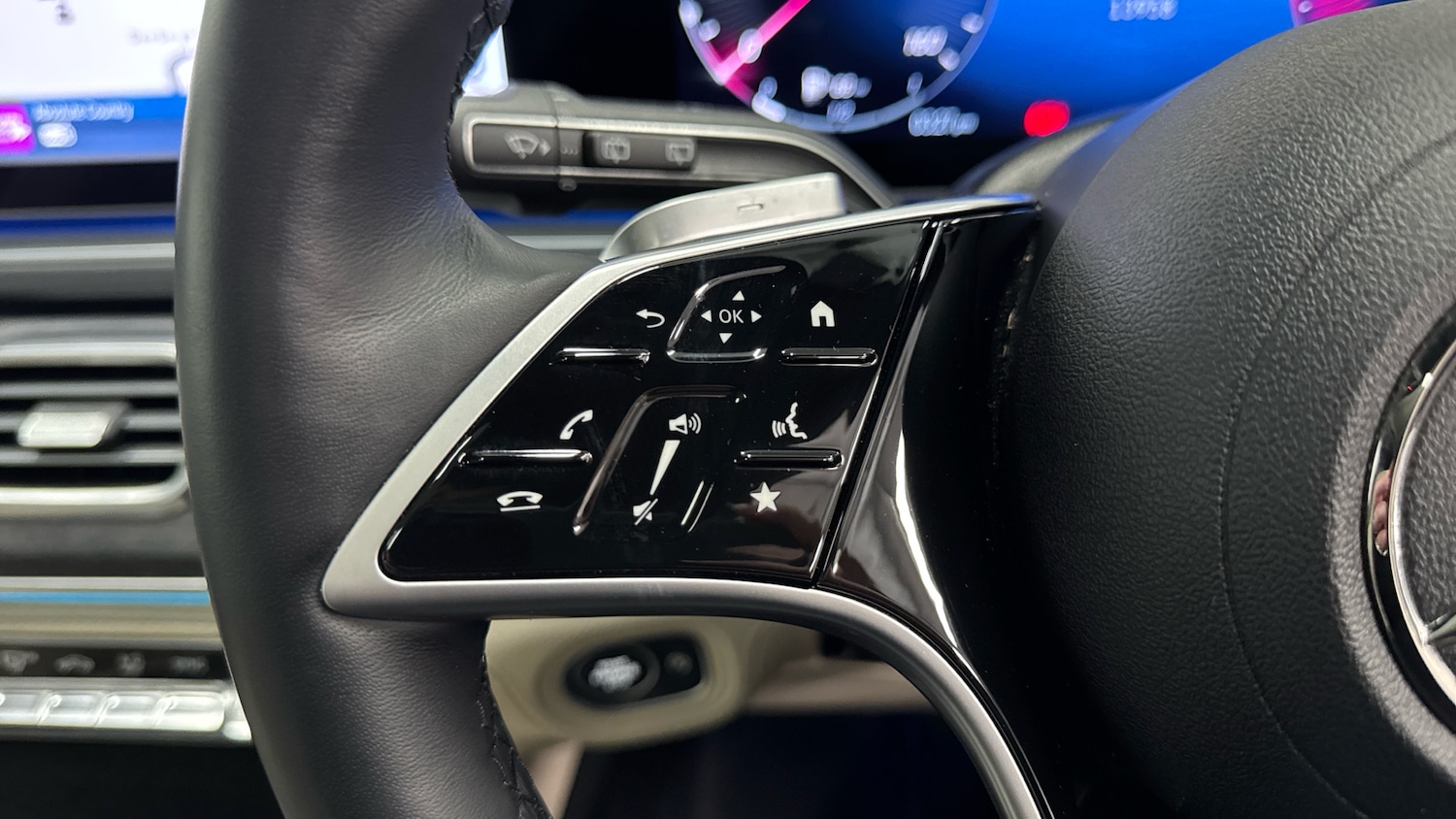 Used Mercedes-Benz GLE 2025 for sale - 77340289: Photo 29