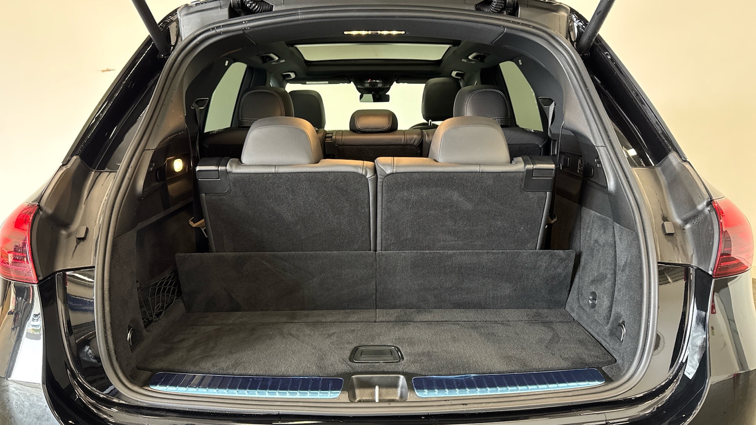 Used Mercedes-Benz GLE 2025 for sale - 78045435: Photo 4