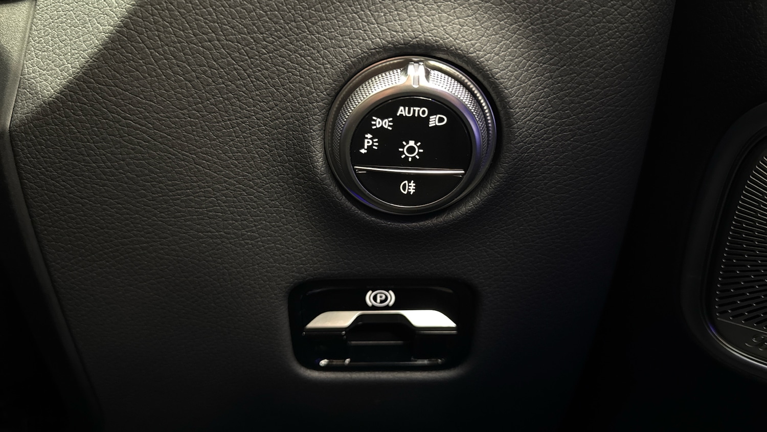 Used Mercedes-Benz GLC 2025 for sale - 78010951: Photo 28