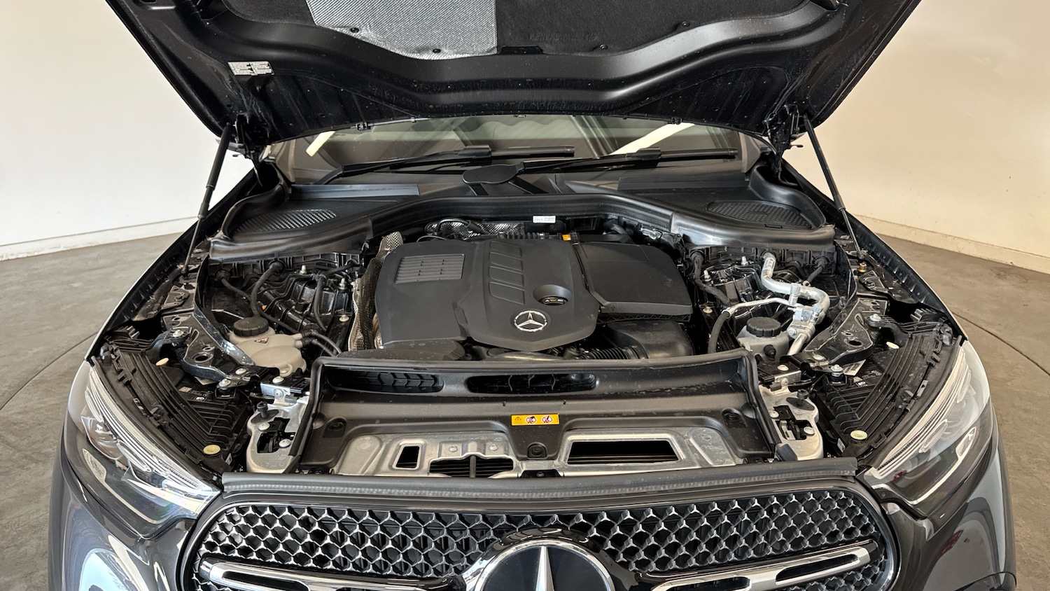 Used Mercedes-Benz GLC 2025 for sale - 78010951: Photo 8