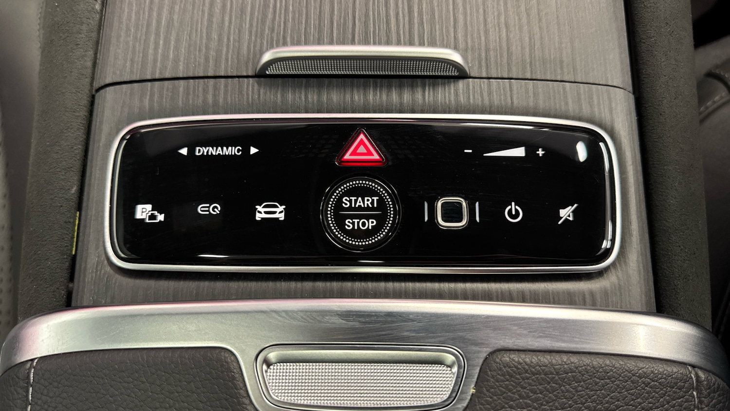 Used Mercedes-Benz EQA 2023 for sale - 78066618: Photo 32