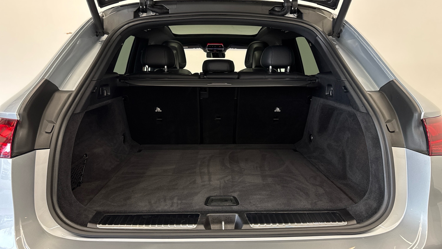 Used Mercedes-Benz EQA 2023 for sale - 78066618: Photo 4