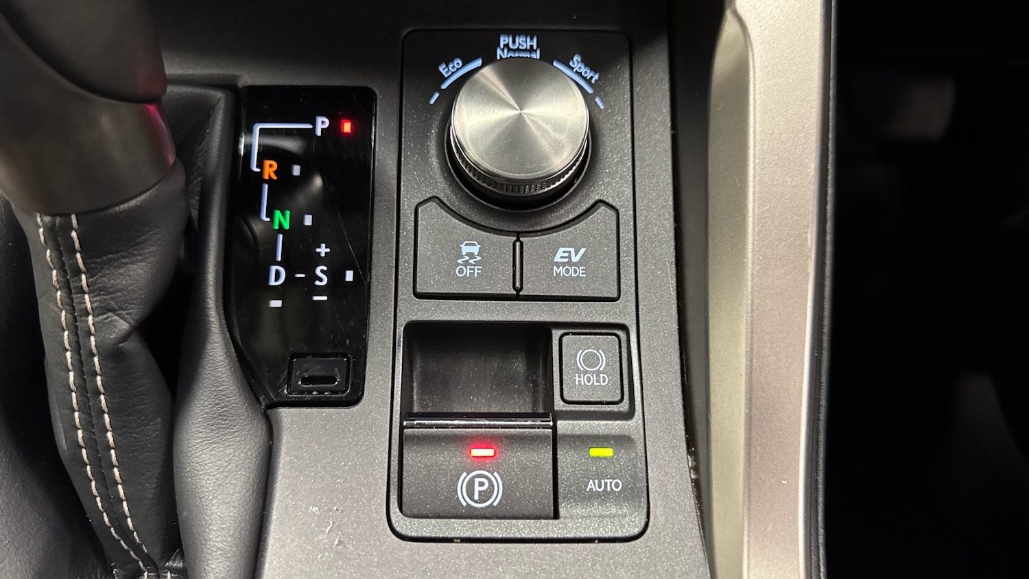 Used Lexus NX 2021 for sale - 77258040: Photo 35