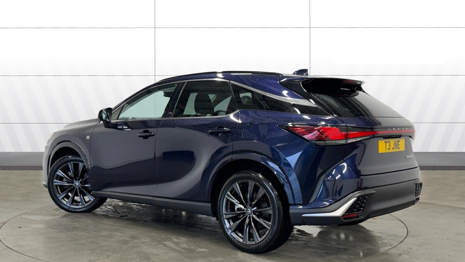 Used Lexus RX 2023 for sale - 77046130: Photo 2