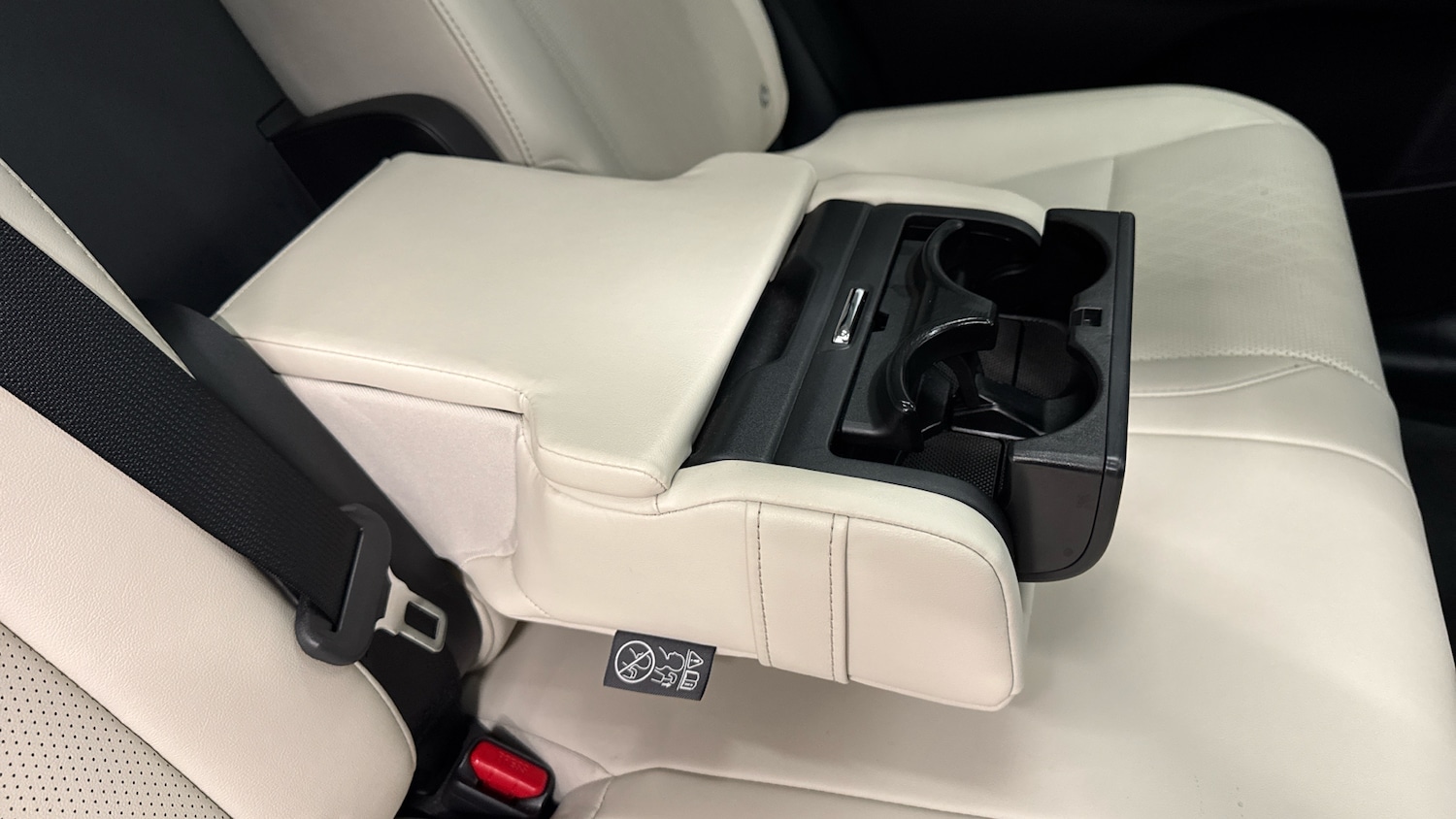 Used Lexus RX 2023 for sale - 77046130: Photo 23