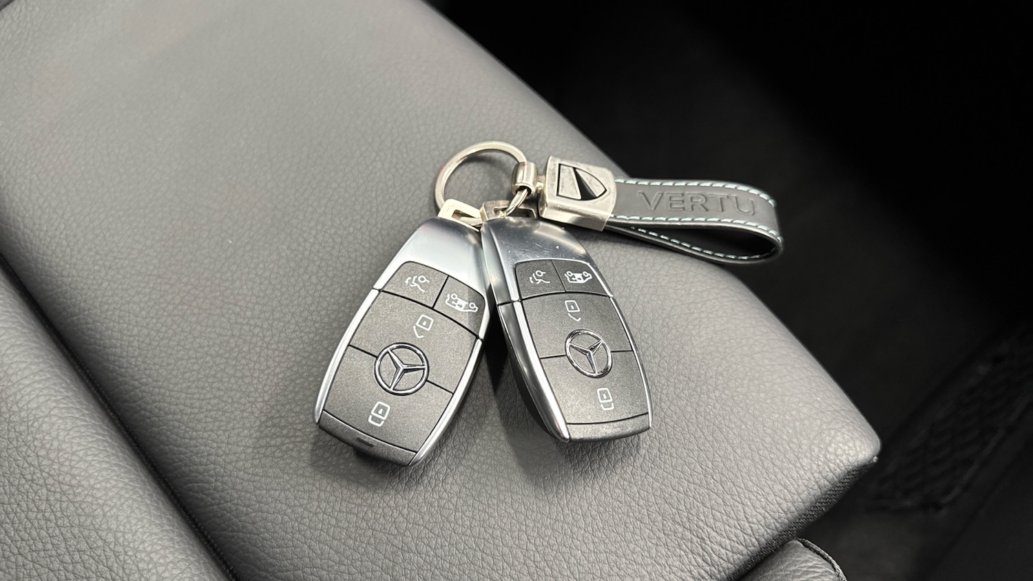 Used Mercedes-Benz V-Class 2025 for sale - 76541709: Photo 20